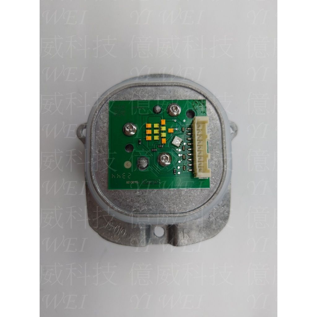 tw-11134207-7r98s-lzyob1xyj76mff