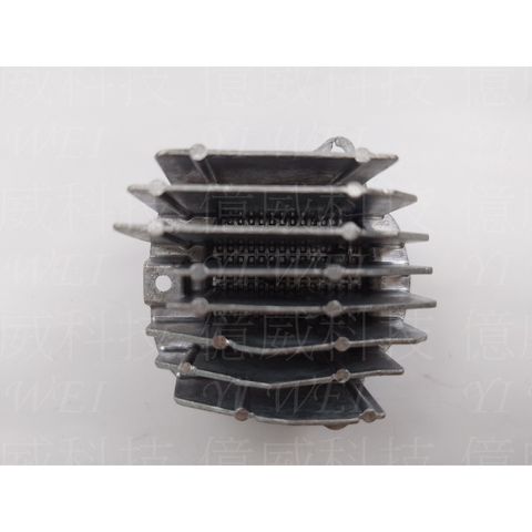 tw-11134207-7r98u-lzyojukr7ugkd4