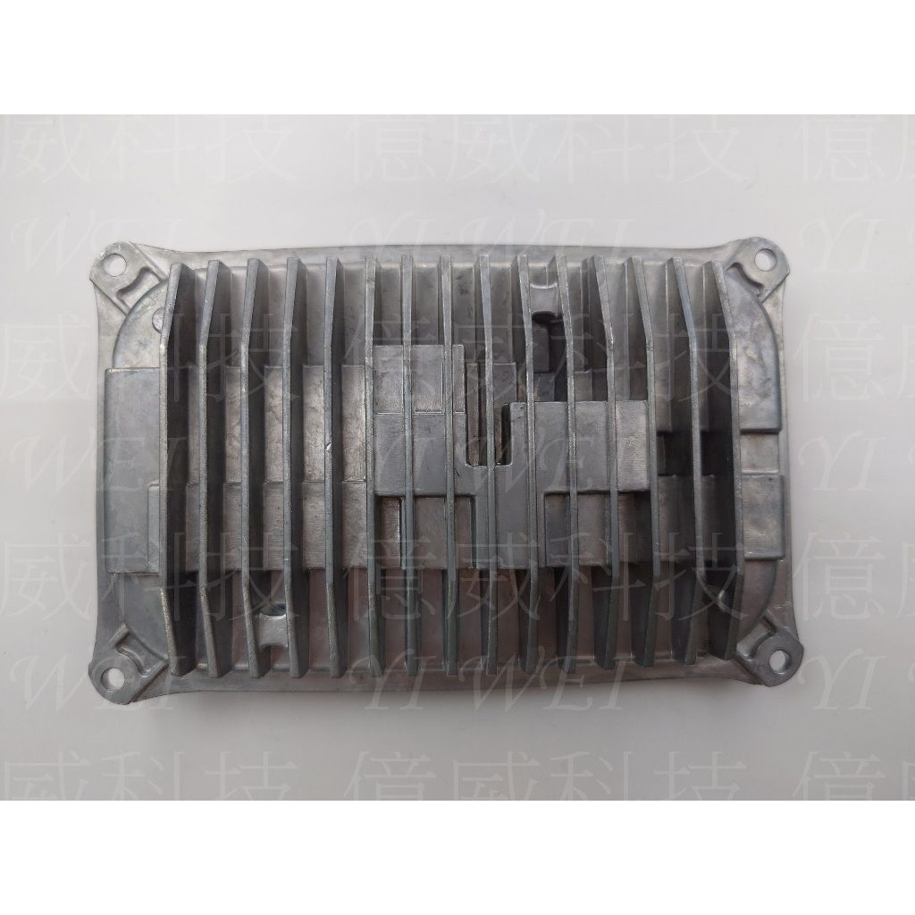 tw-11134207-7r98q-m016usia6y0ld2