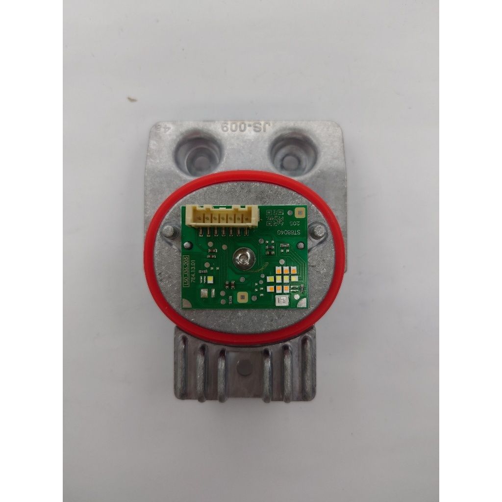 tw-11134207-7r98t-m01175pvwxbpb8