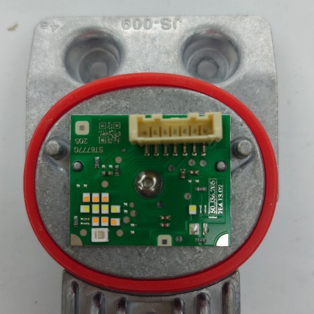 tw-11134207-7r98w-m010z6q7xh2tbe