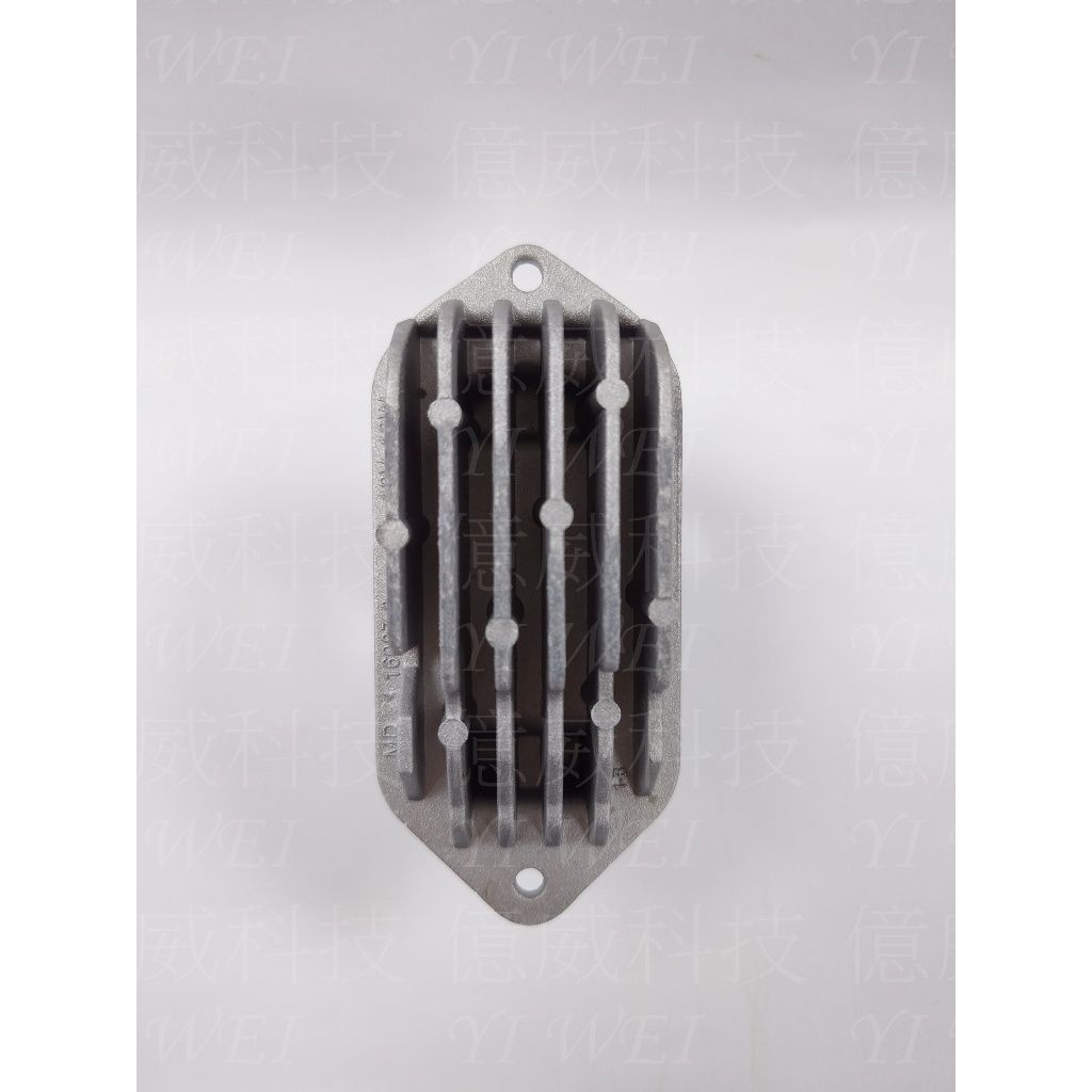 tw-11134207-7r98q-lz0bb079xv5gb7