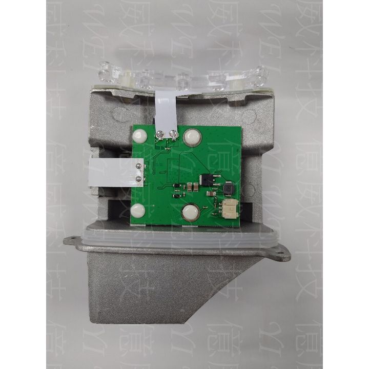 tw-11134207-7r98t-lyypb5c9nb4u47