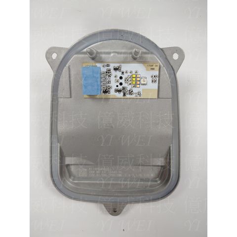 tw-11134207-7r98q-lyuk5e9kzv9005