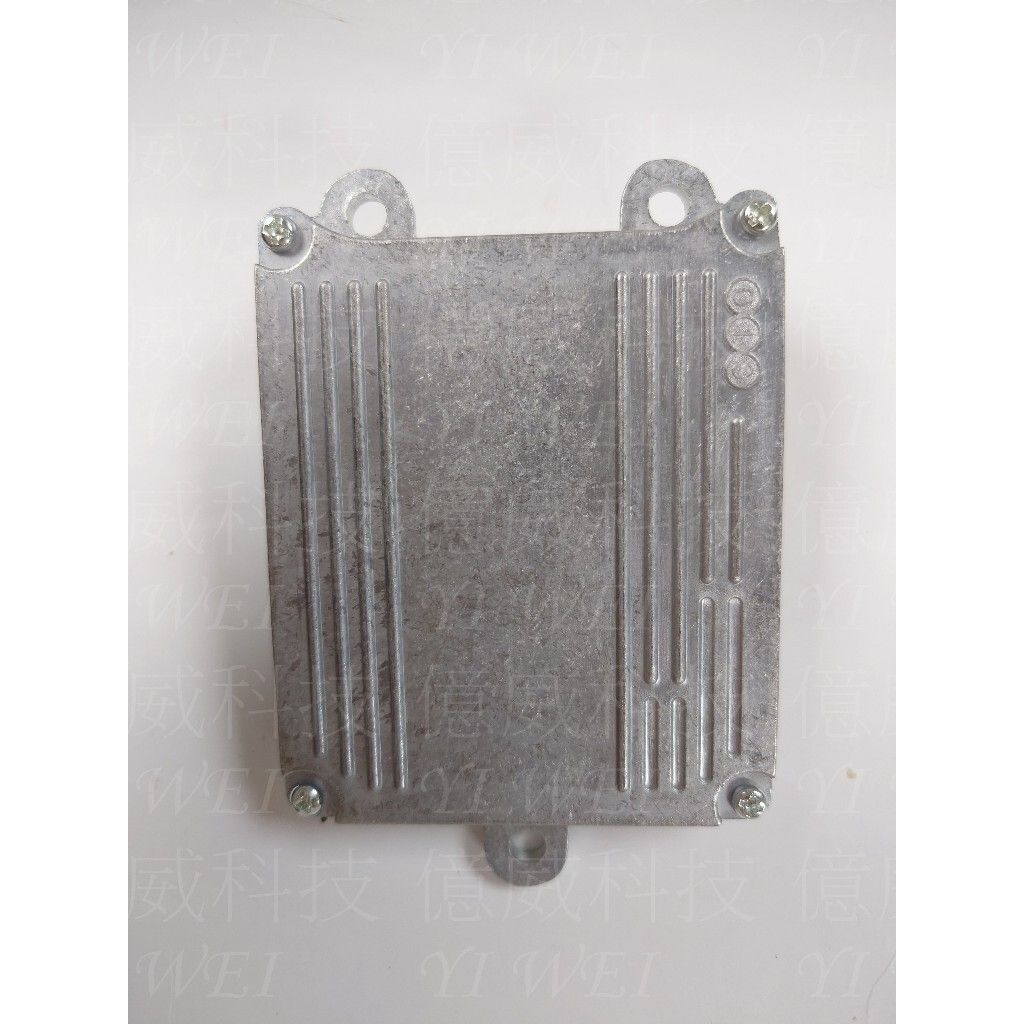 tw-11134207-7r98z-lyu8dol4wph014