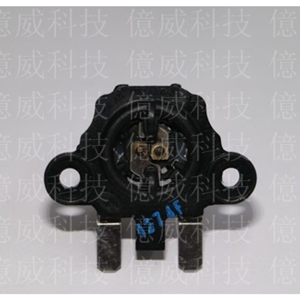 tw-11134207-7r98q-loys1w0ggf1zc4