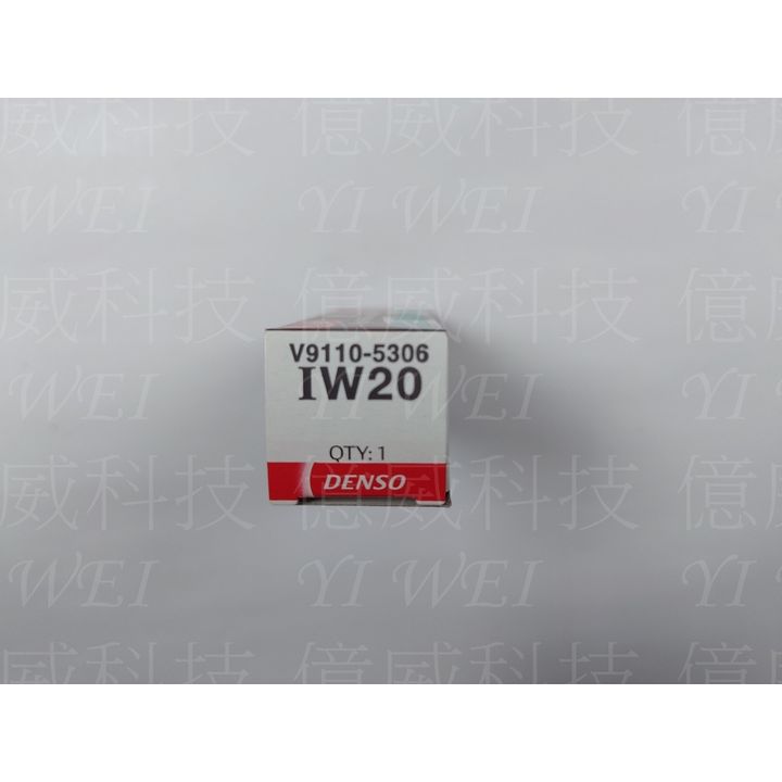 tw-11134207-7r98y-lsy0znyba0aw22