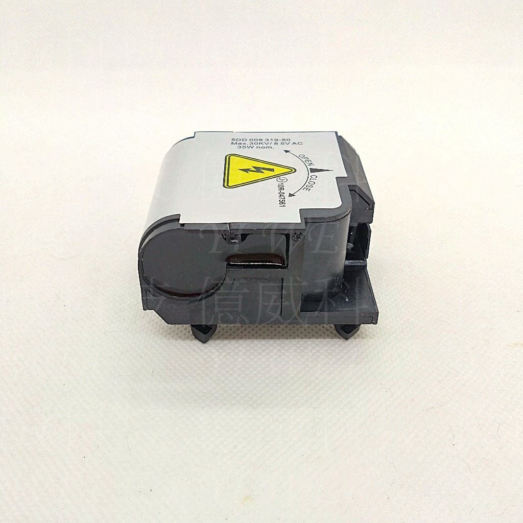 tw-11134207-81zto-mfji0iu2u3nzf7