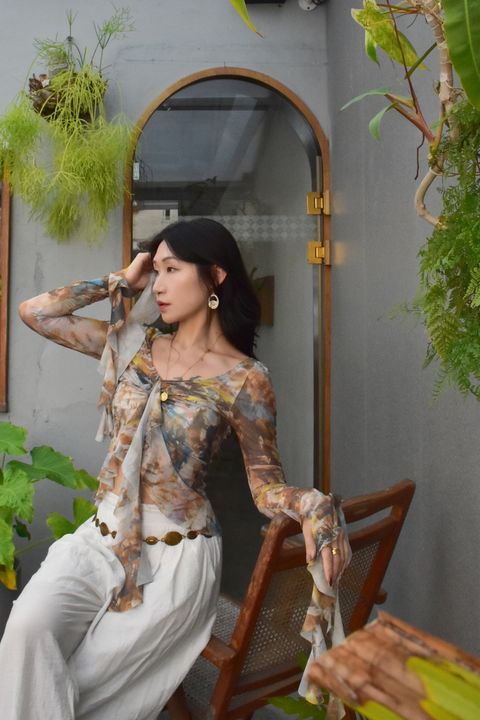 水彩透膚不規則長袖-3