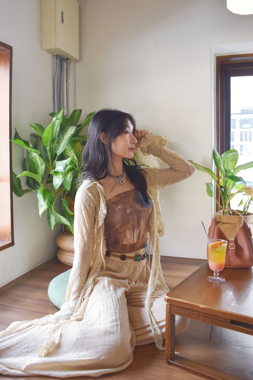 901水彩印花吊帶短上衣-1