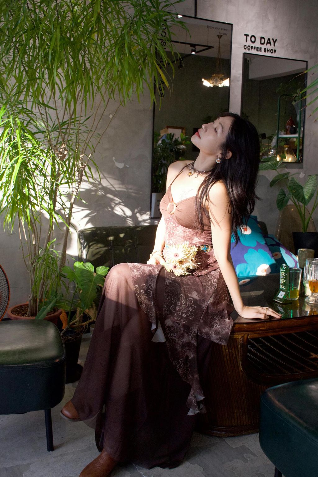 905花卉掛脖拼接吊帶-大地咖-8