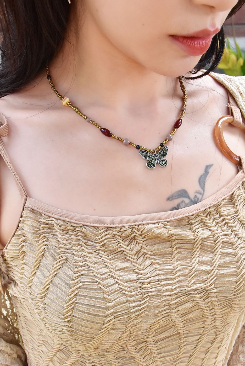 1029蝴蝶短項鍊-1