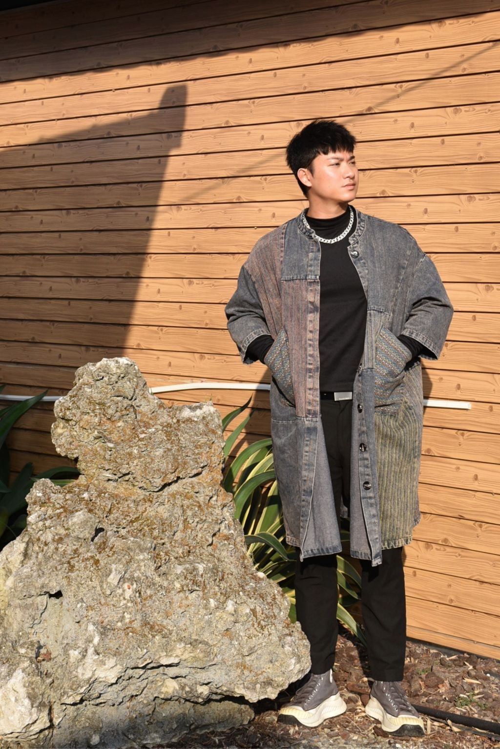 1028中性民族風牛仔拼貼外套-5