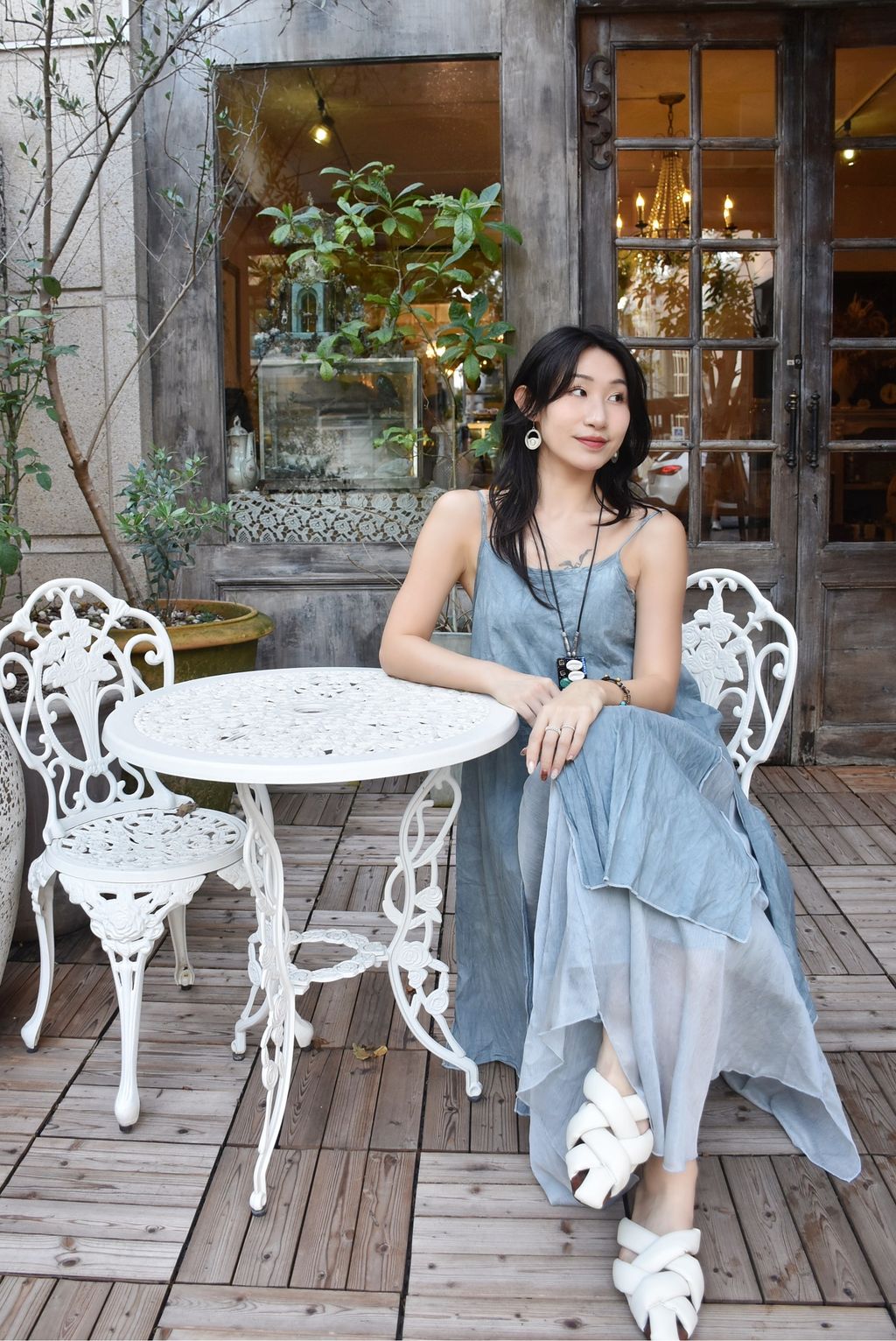 1004植物紮染｜透紗吊帶連身裙｜天空藍-1