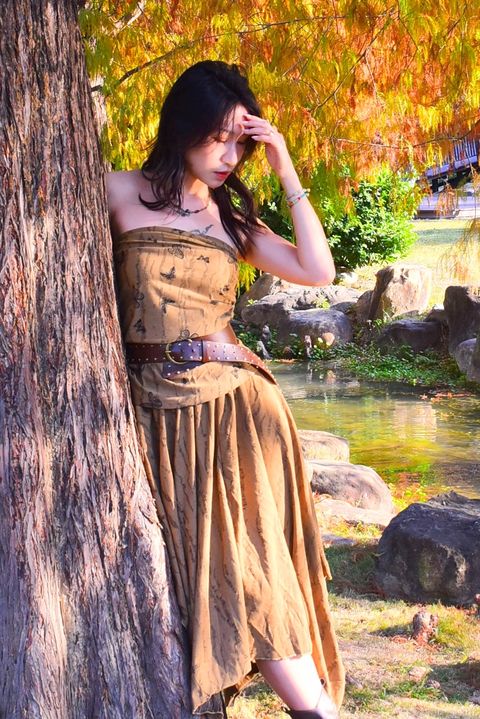 1202解構蝴蝶長款抹胸｜亞麻色-1