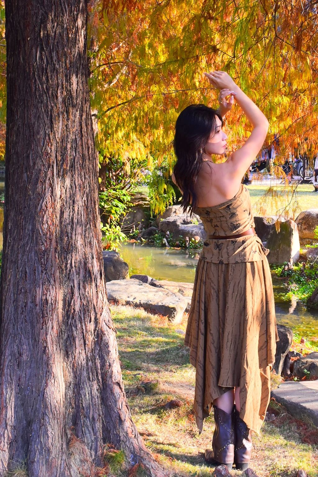 1202解構蝴蝶長款抹胸｜亞麻色-5