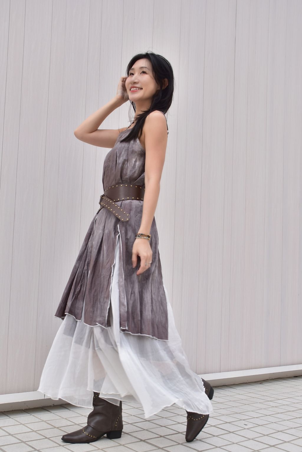 1201植物紮染｜透紗吊帶連身裙｜晚霞紫-2