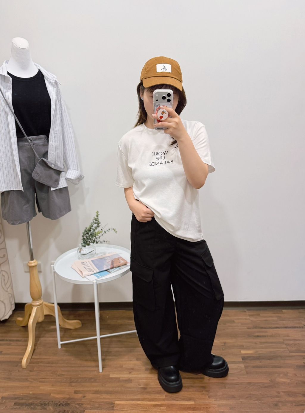 LINE_ALBUM_202632_260302_2