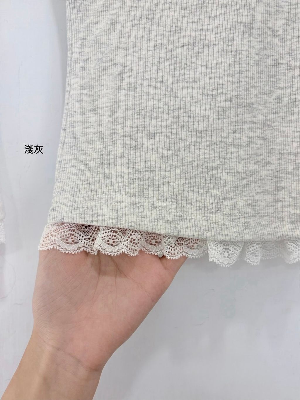 5A90C2F5-D24D-4470-BD1E-E1A19D0F75CE_1_201_a