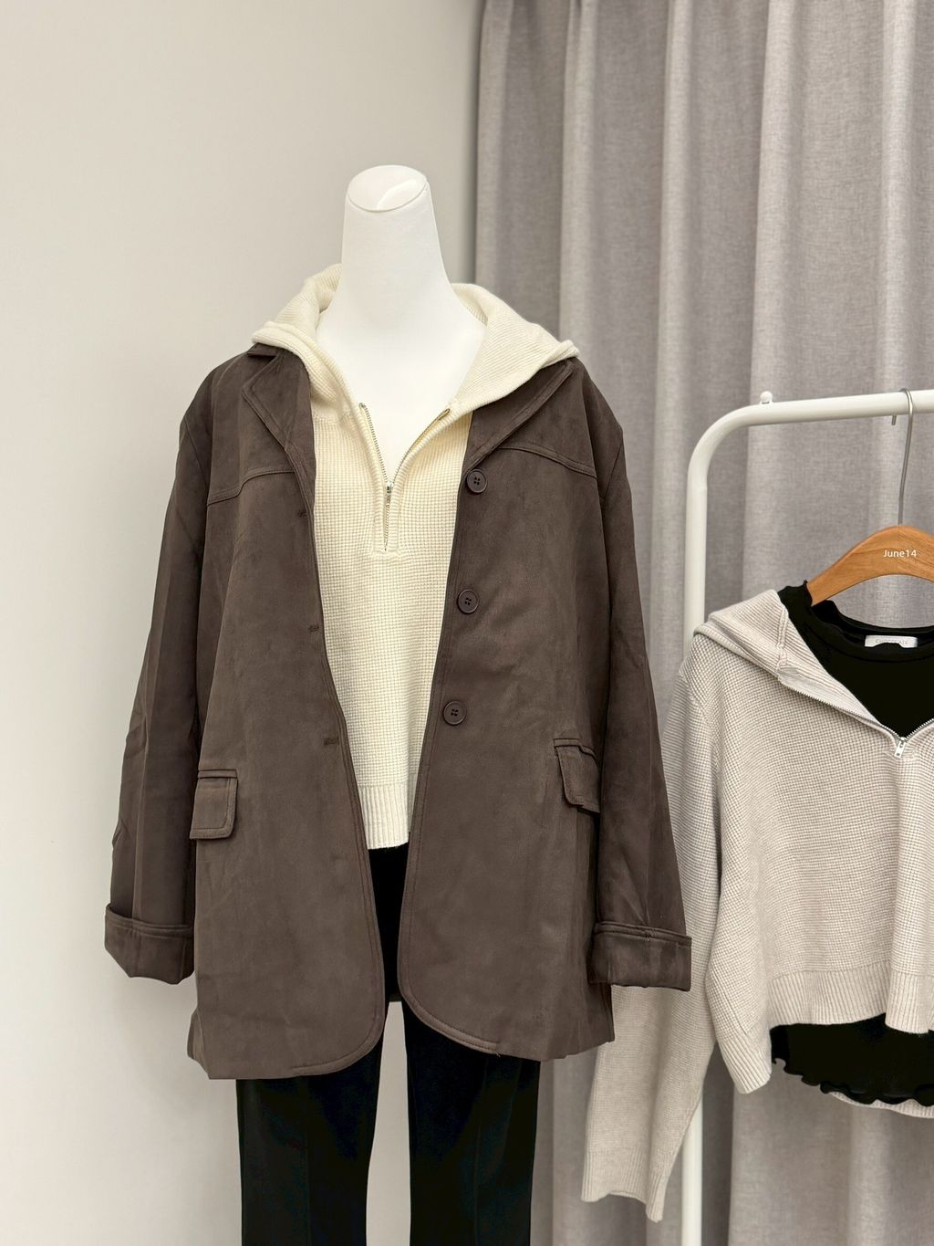 LINE_ALBUM_2025122_251202_33