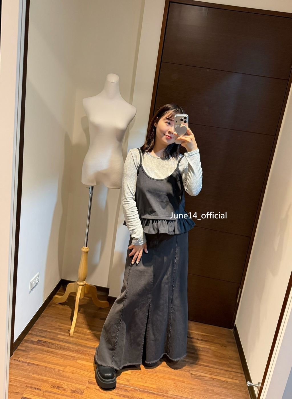 LINE_ALBUM_20251221_251221_13