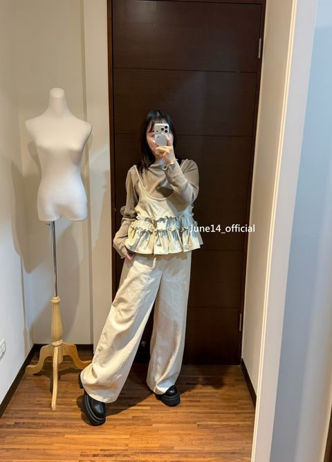 LINE_ALBUM_20251221_251221_20