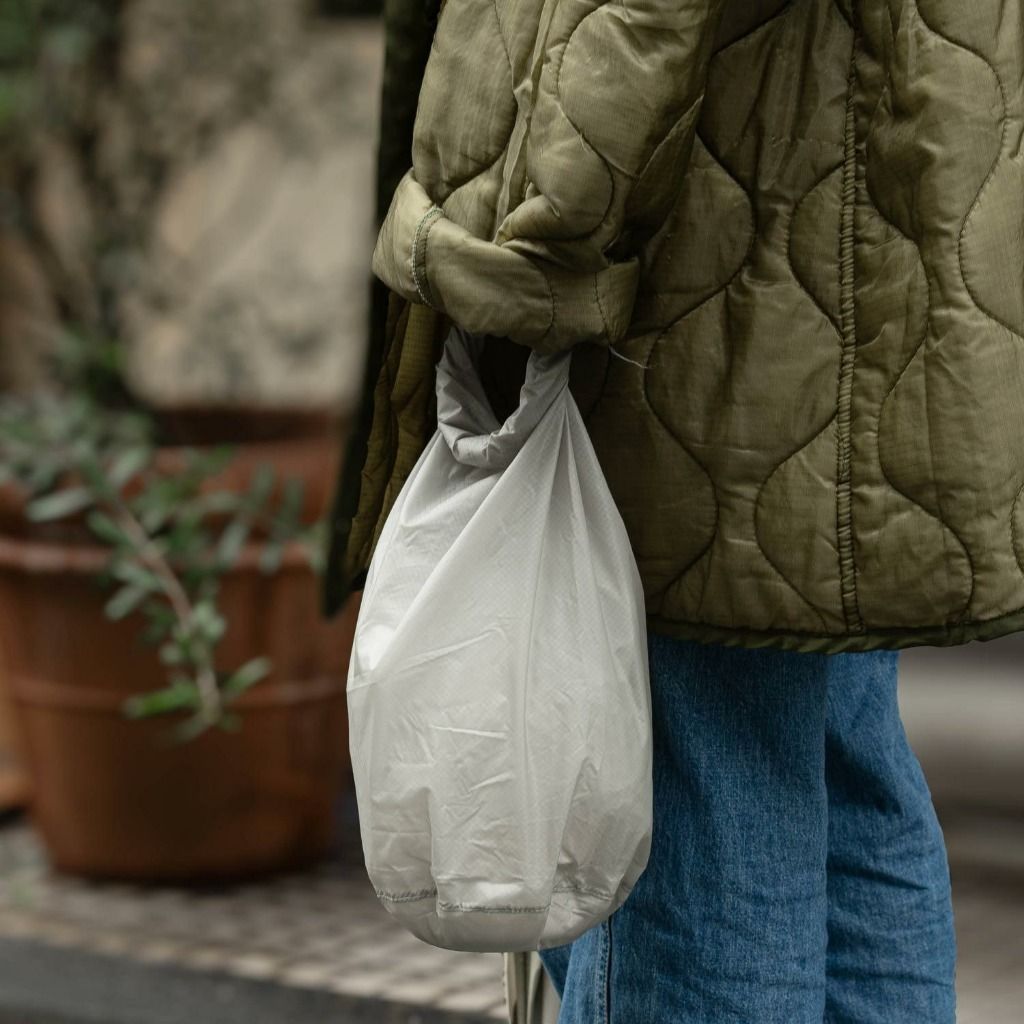 tw-11134207-81ztm-mgvttzb0n7679f