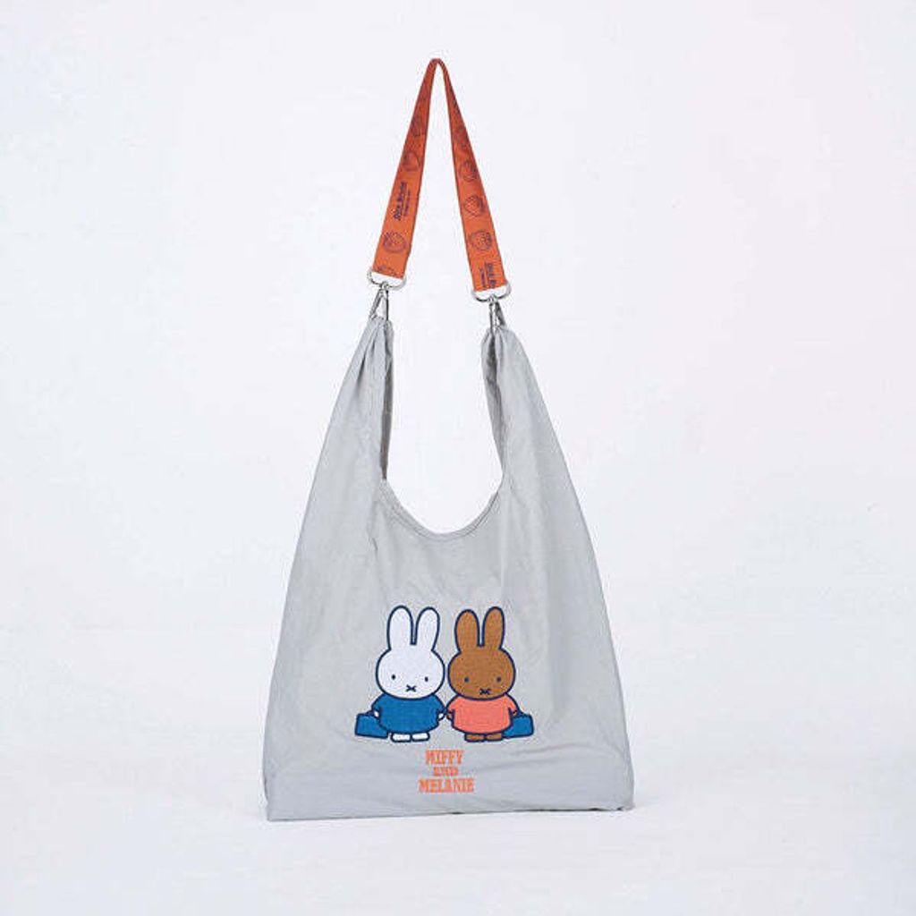 1091503_a_26s1_ebe80ae3-989a-4840-b1ab-a3a4b008f77b_600x