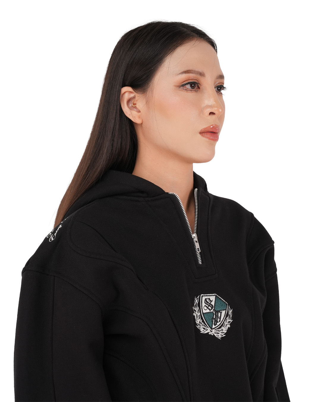 HOODIE HITAM  PEREMPUAN 45