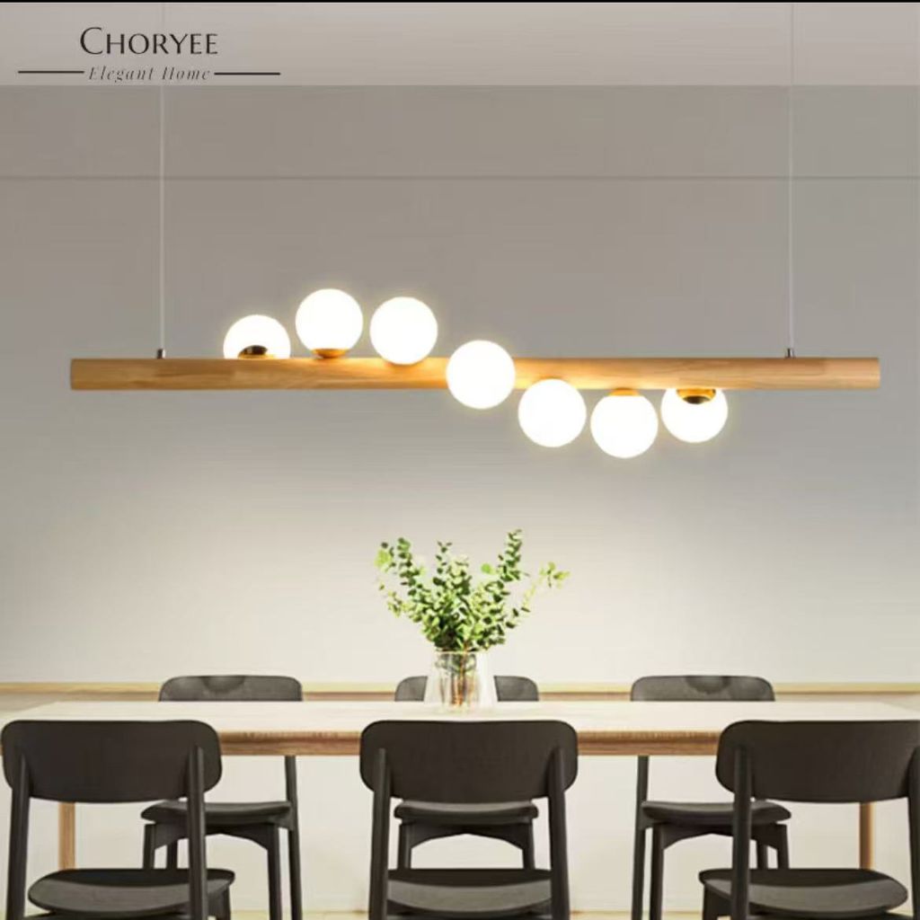 04-choryee-nordic-wood-glass-linear-pendant-light-front-view.jpg