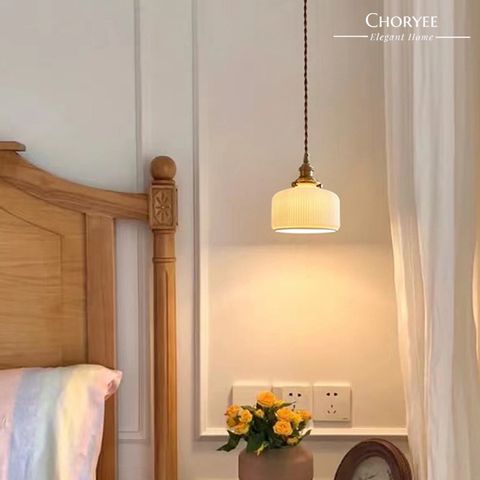 02-choryee-nordic-brass-glass-pendant-light-bedroom-bedside