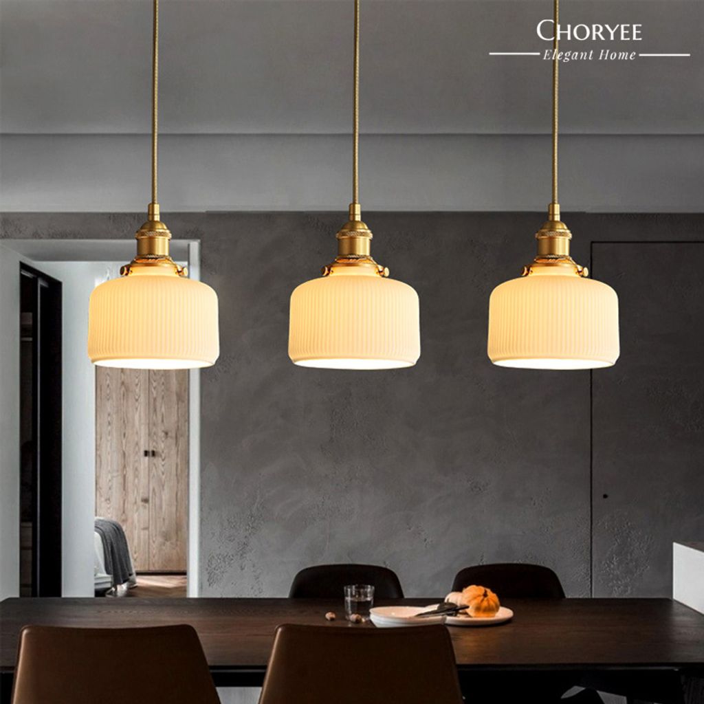 08-choryee-brass-glass-pendant-light-dining-table-3-head