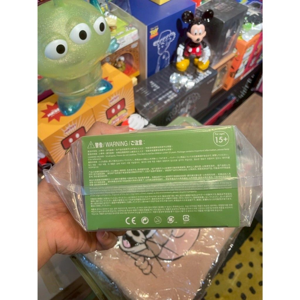 tw-11134207-7rbk8-maobsux0qpyx76