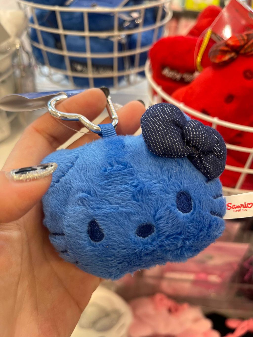 photo_6163219250642882503_w