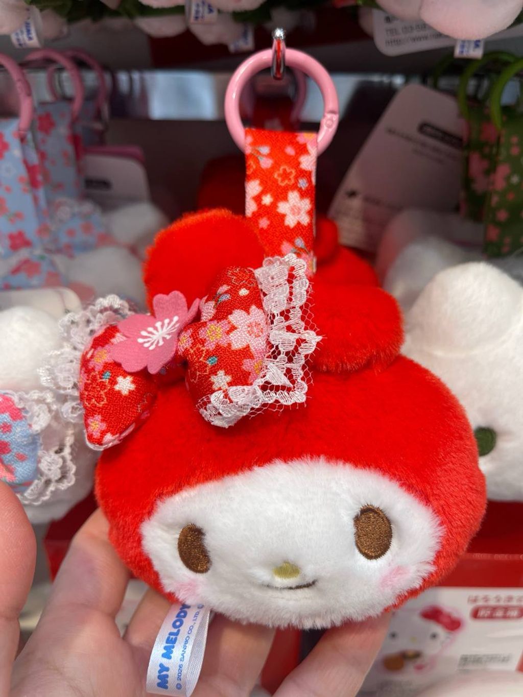 photo_6163219250642882509_y