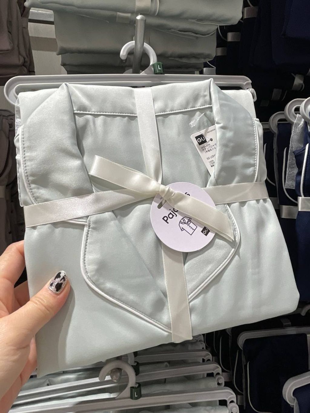 photo_6165607269639327154_y