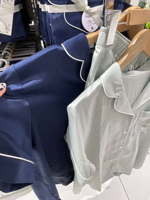 photo_6165607269639327155_y