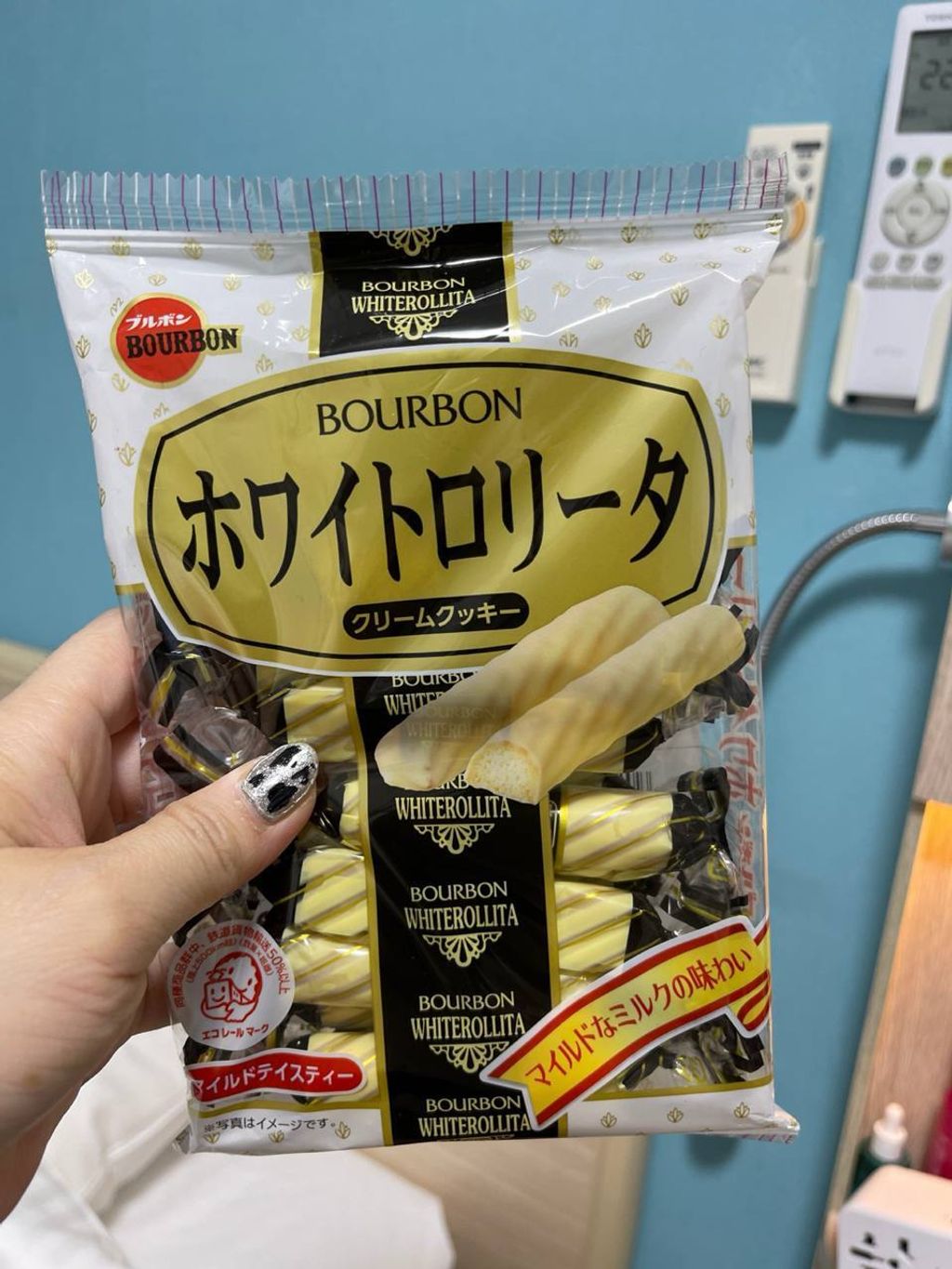 photo_6165607269639327507_y