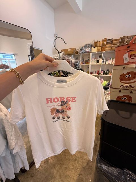 photo_6258290151331139015_w