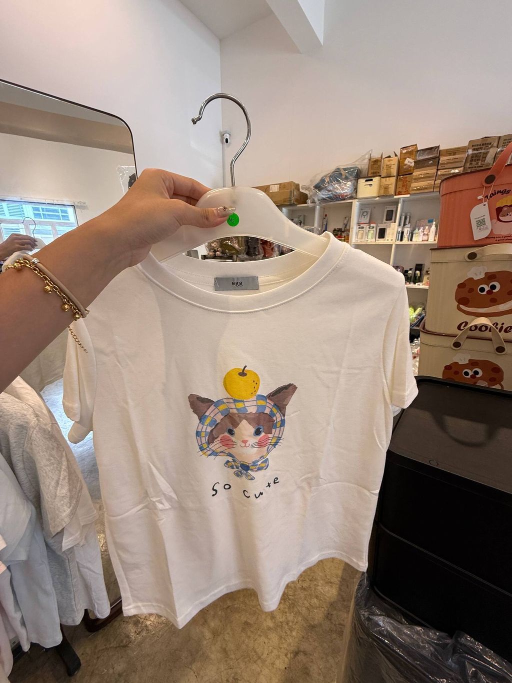 photo_6258290151331139011_w