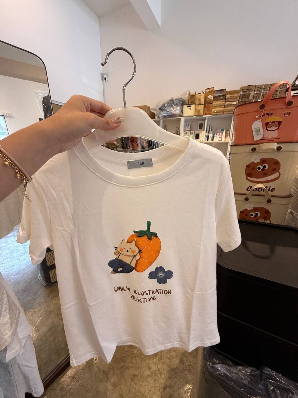 photo_6258290151331139012_w