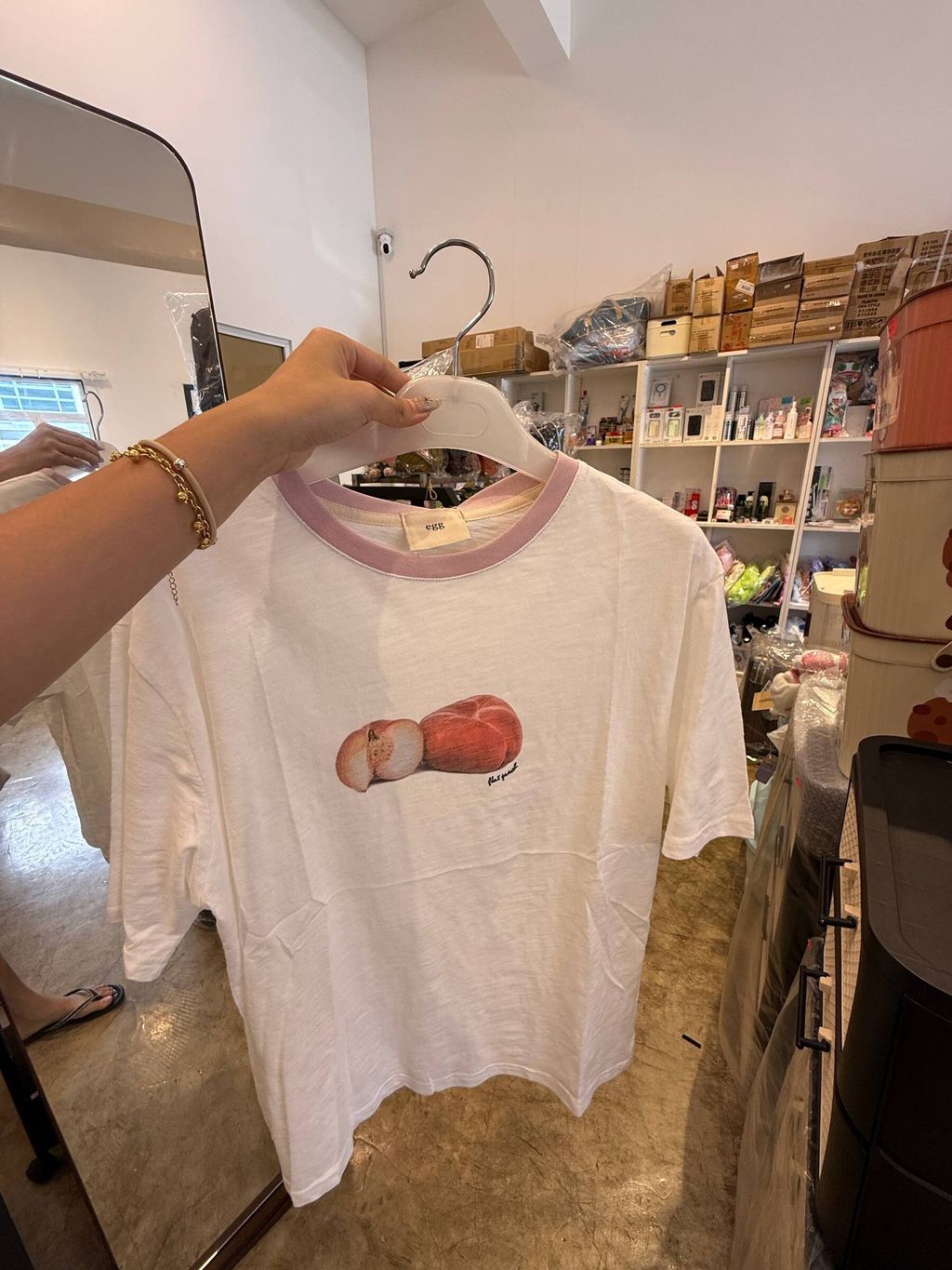 photo_6258290151331139027_w