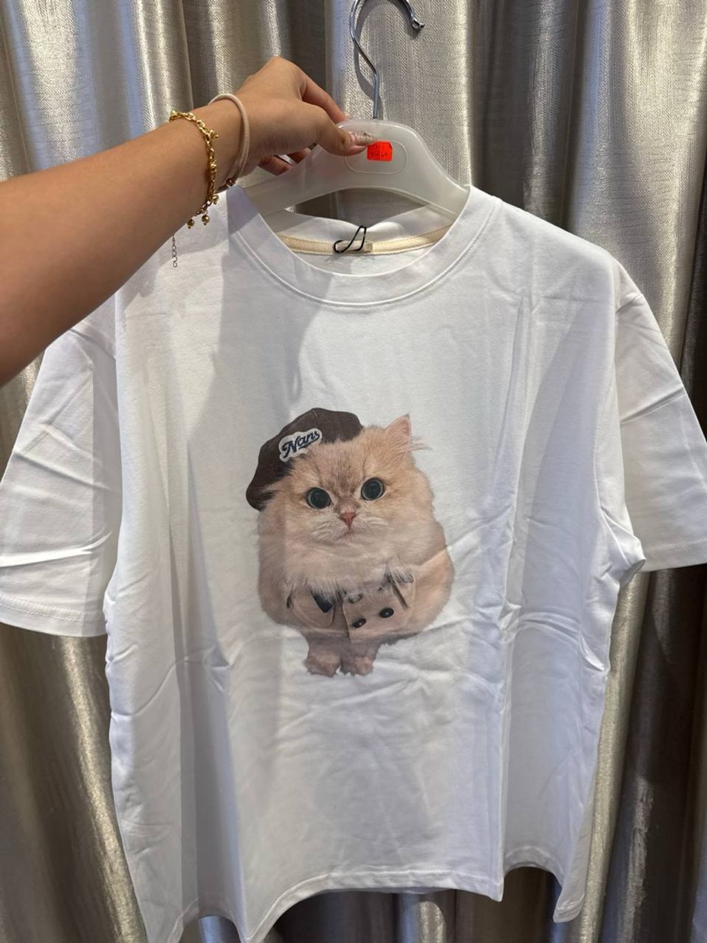 photo_6258290151331139049_y