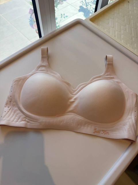 photo_6264834380115152355_w