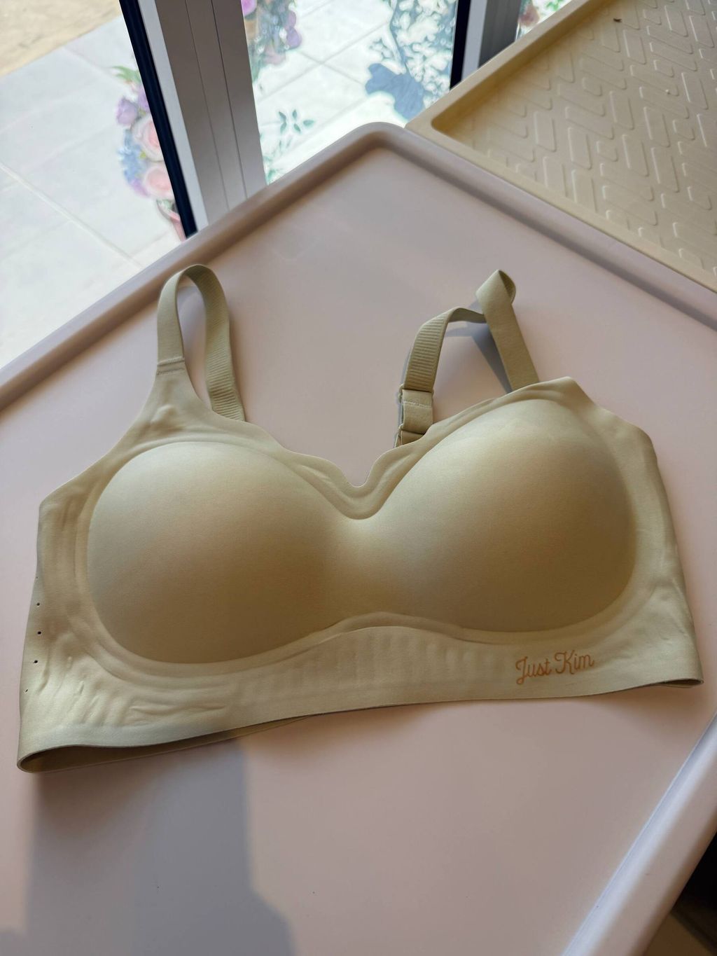 photo_6264834380115152357_w