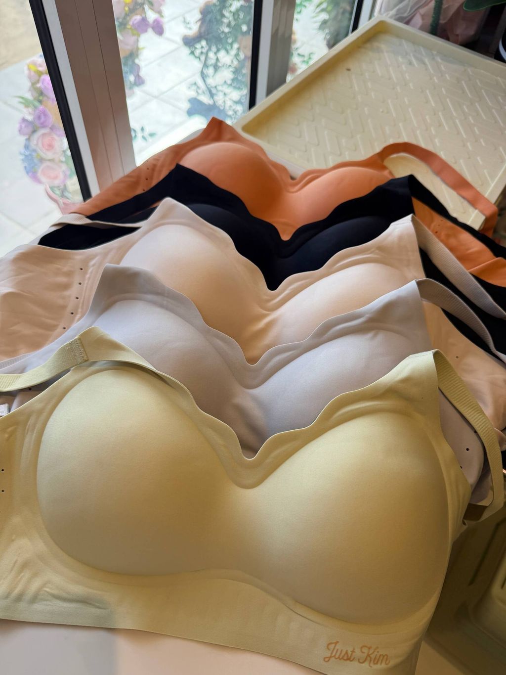 photo_6264834380115152359_w