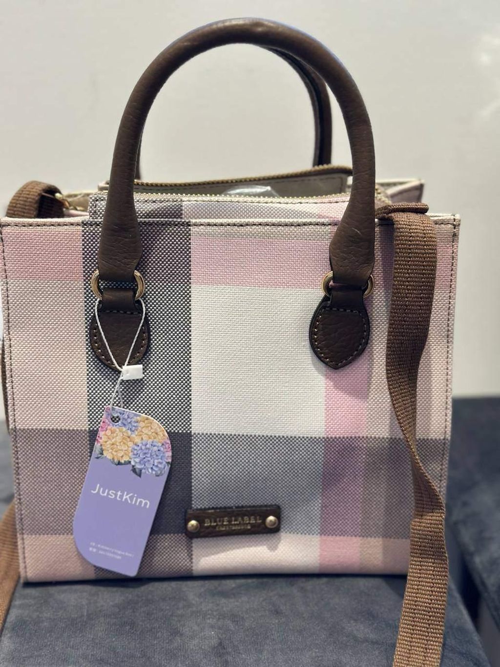 c439a35be2ac3270a3341d6f07552ffa243ea9e0de37527e50d0406478819893