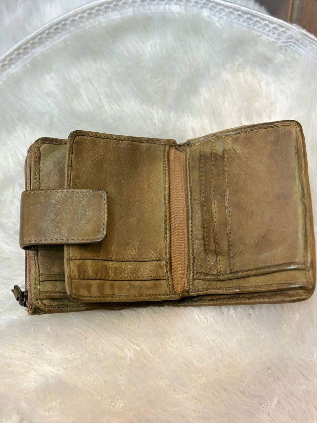 srX1sKcVKHOAS0E5HbvWgUrs7OmCsLJrh7a7OLTl