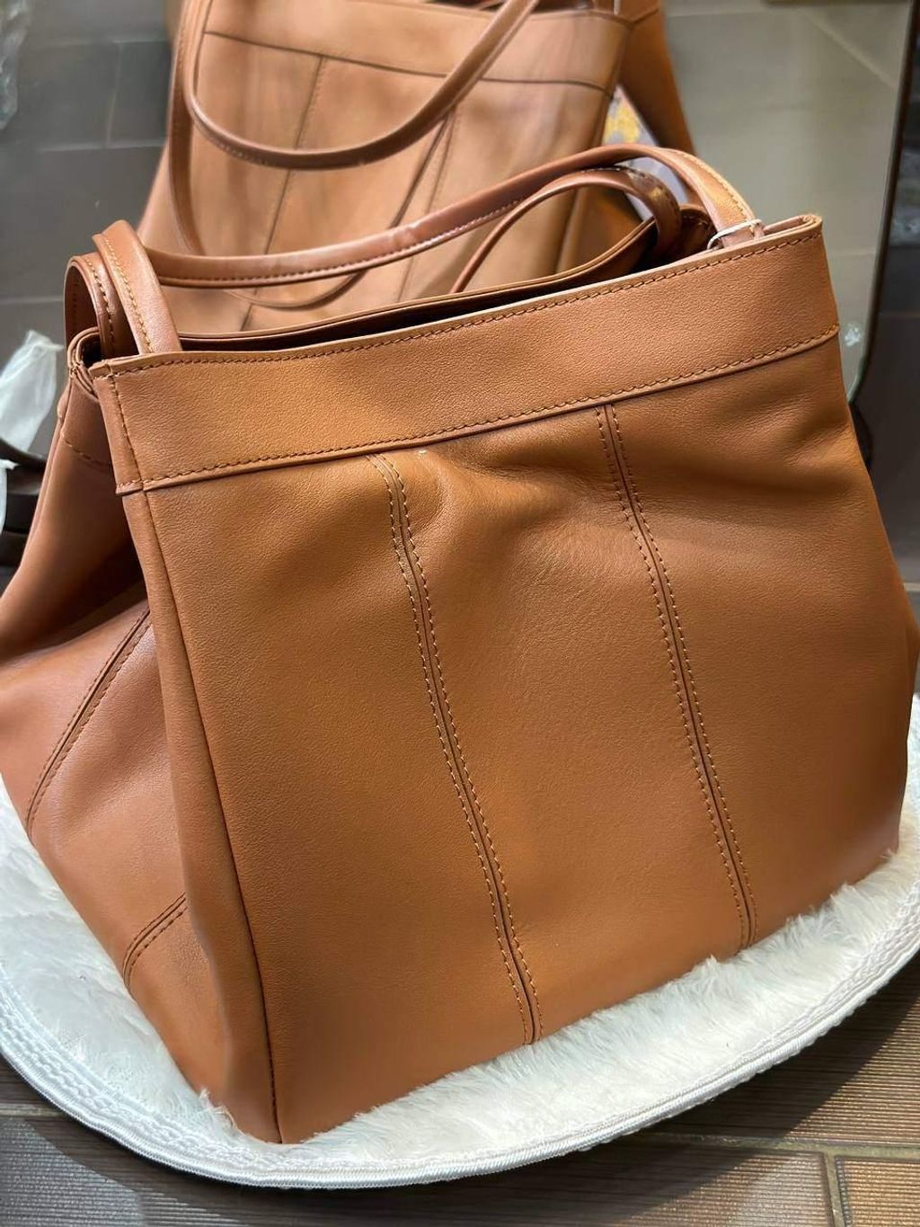 c19be8121f492bf588e243320407a4870a81a658c3a59b41a35a359b7c39f00b