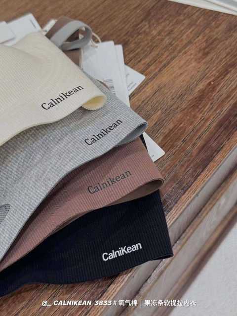 wNWPam4PlkJp80Zc9tV6C8fSz1dFGyL9Pisn16RU